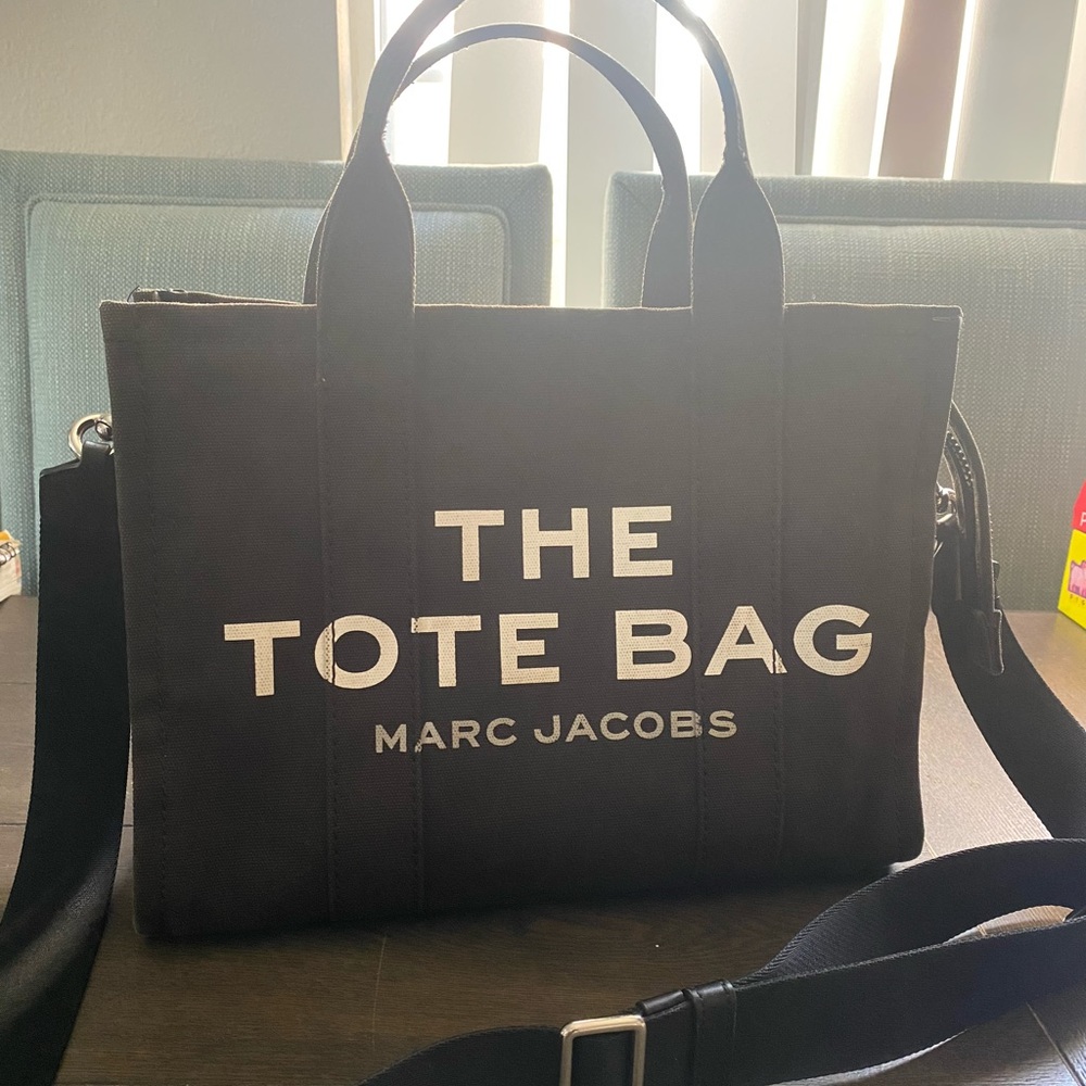 Marc Jacobs Medium Tote Bag